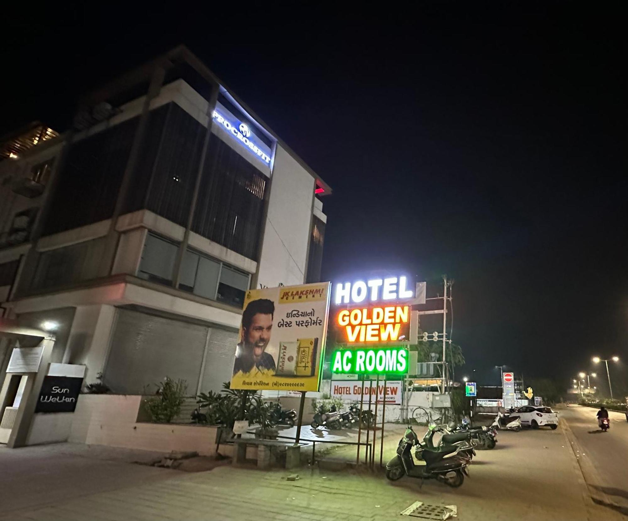 Hotel Golden View Vadodara Extérieur photo