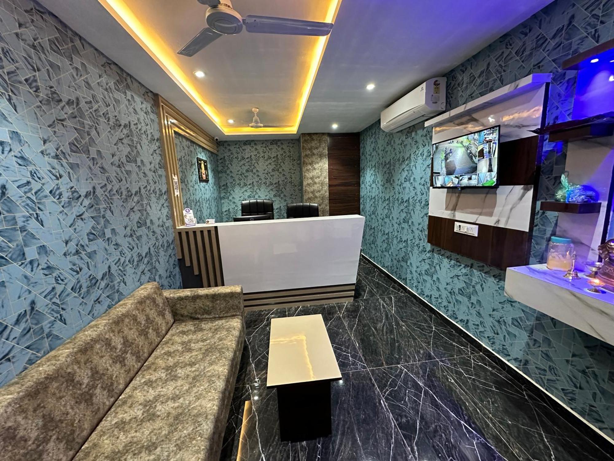 Hotel Golden View Vadodara Extérieur photo