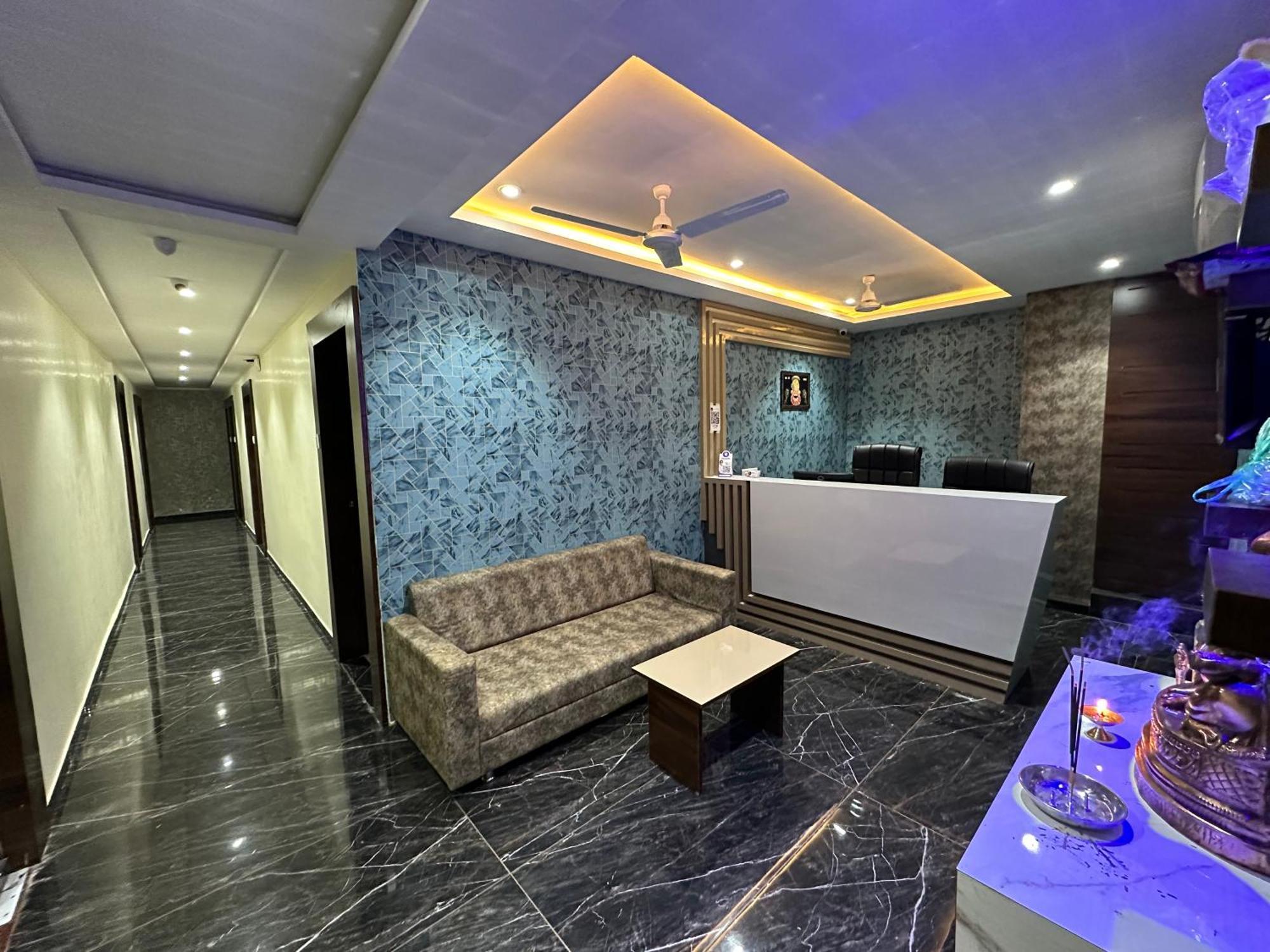 Hotel Golden View Vadodara Extérieur photo